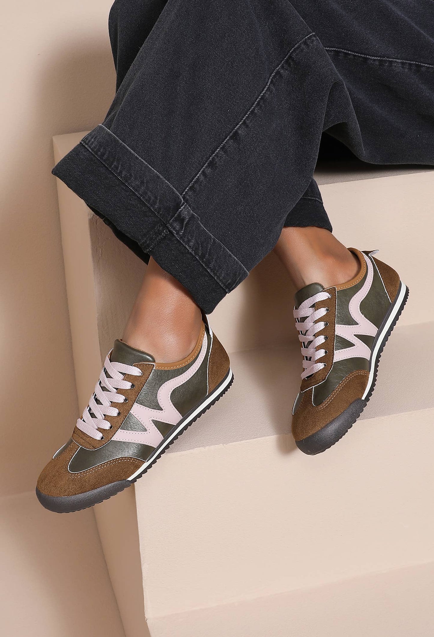 Sneakers – Vintage Running Style B-6619: Brown